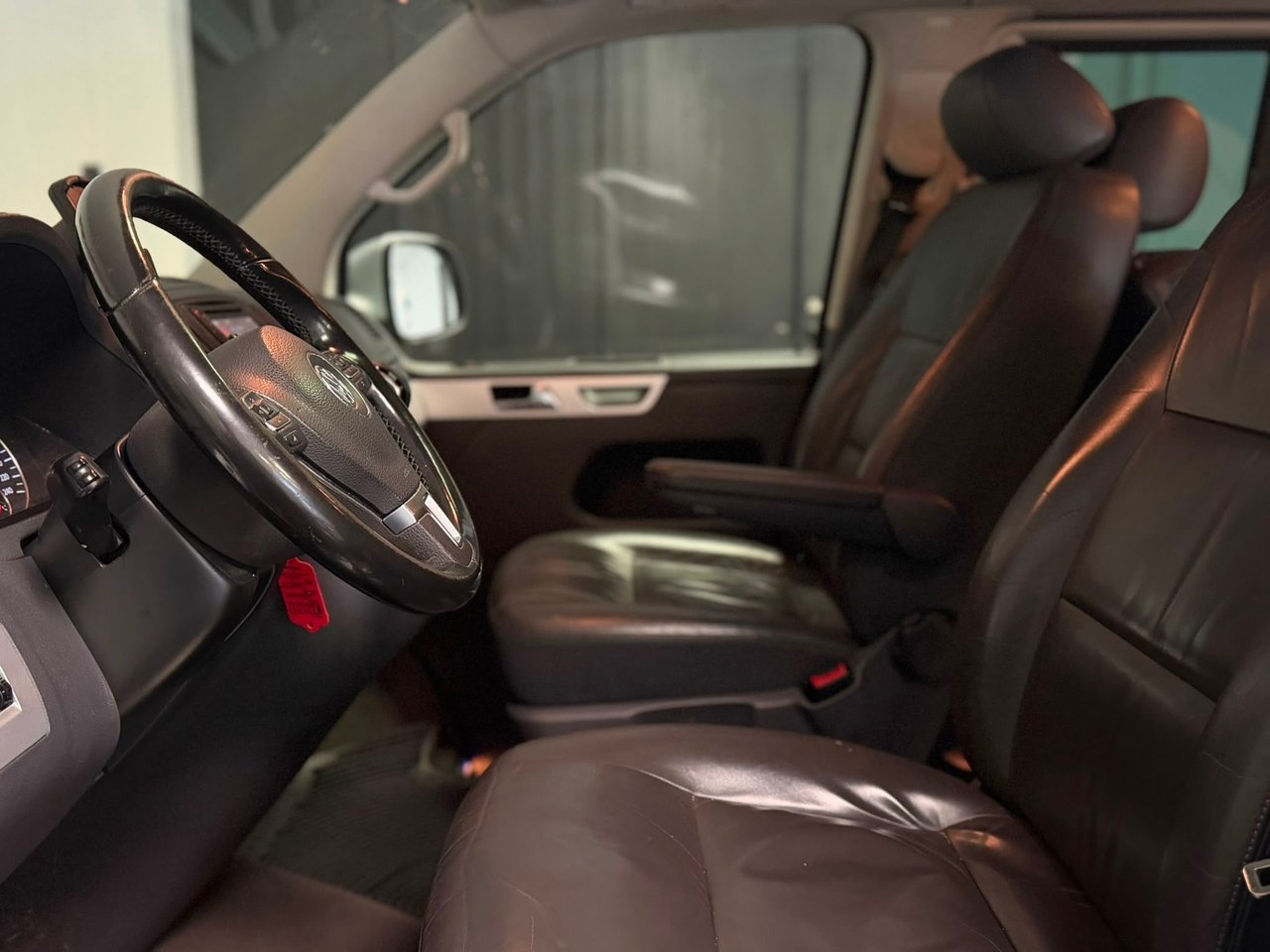 Volkswagen Multivan 2010, kuva 7/28