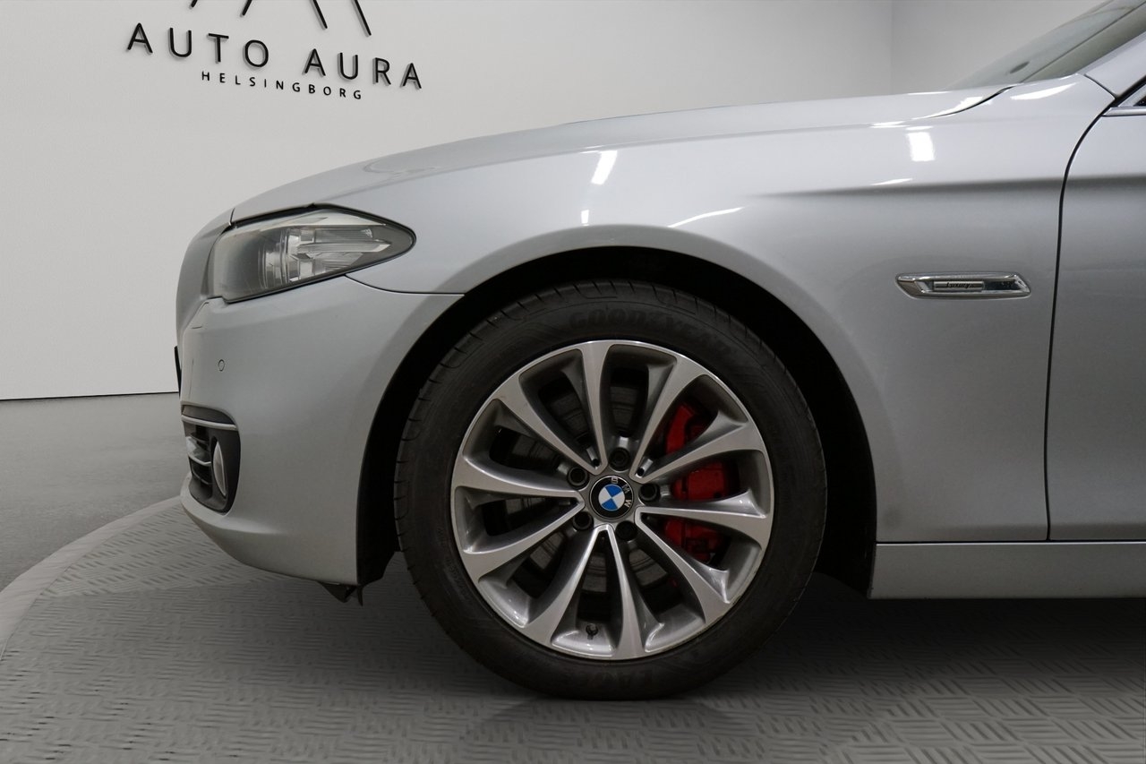 BMW 530 d xDrive Touring Luxury Line 2016, bild 7/22