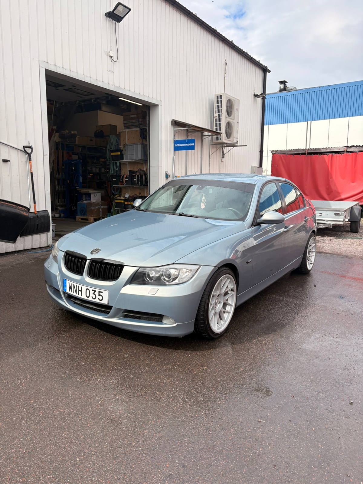 BMW 325