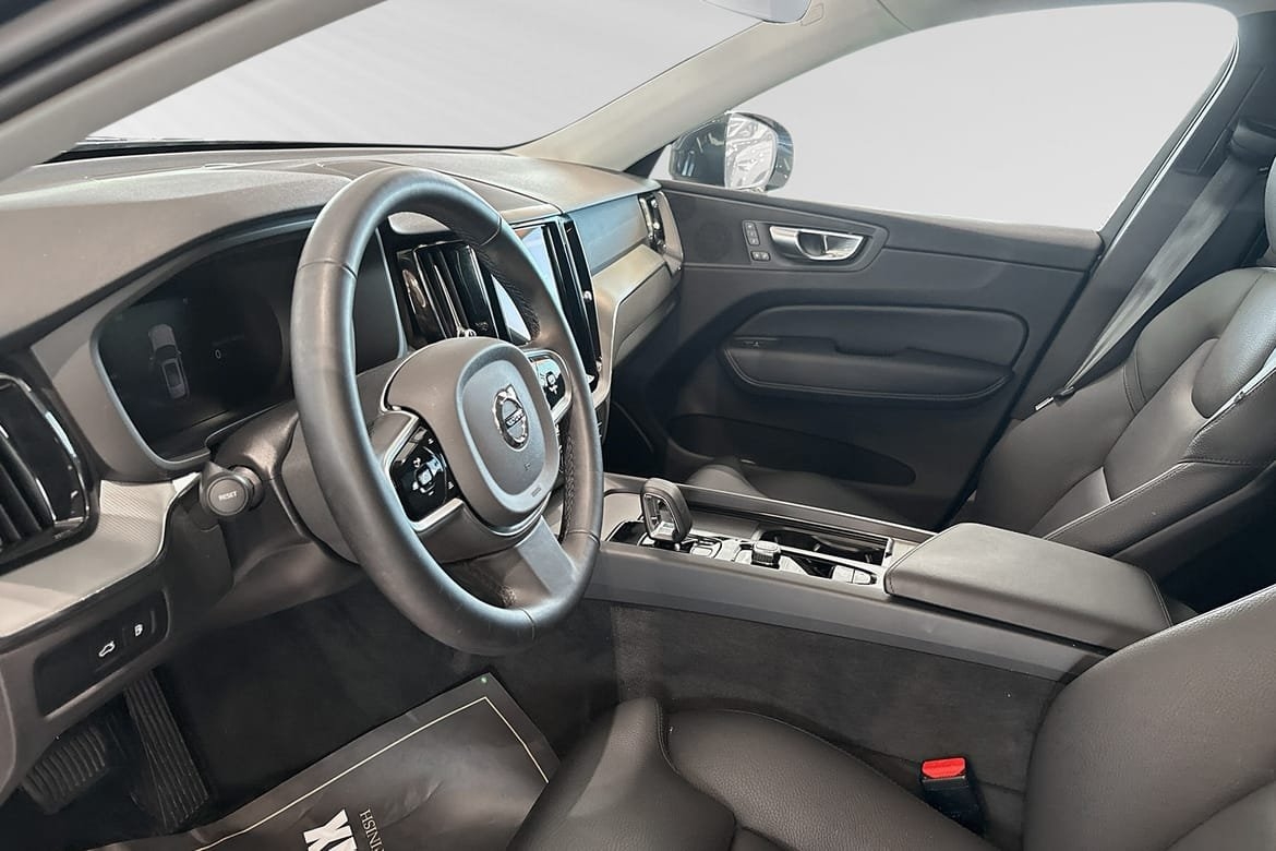 Volvo XC60 T6 Plus Bright Edition 2025, bild 7/10
