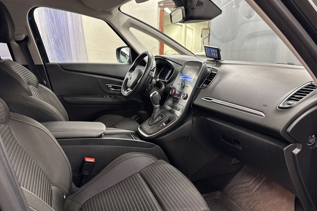 Renault Grand Scenic 1.5 dCi EDC Euro 6 2017, bild 6/15