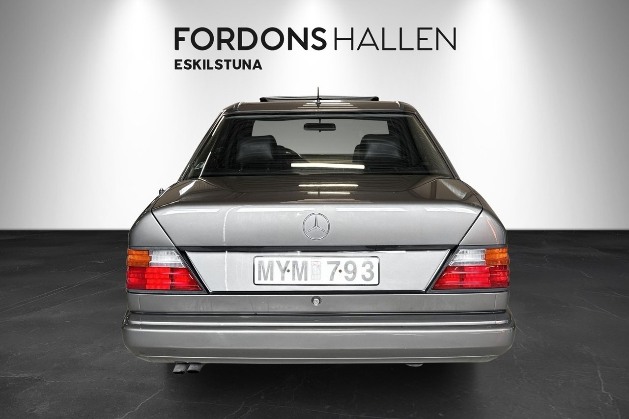 Mercedes-Benz 300 E 1987, bild 6/10