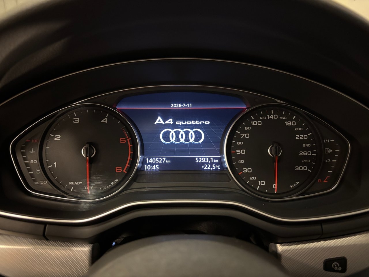 Audi A4 2019, bild 7/10