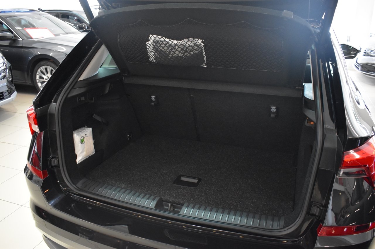Skoda Kamiq 1.0 TSI Adventure Ed Style 2023, bild 5/10