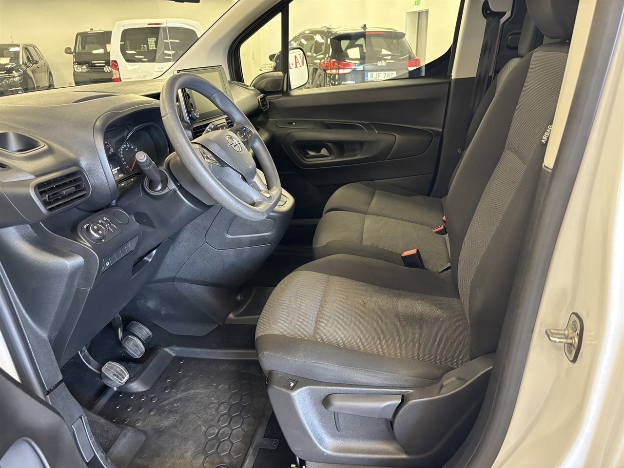 Opel Combo 2023, kuva 7/9