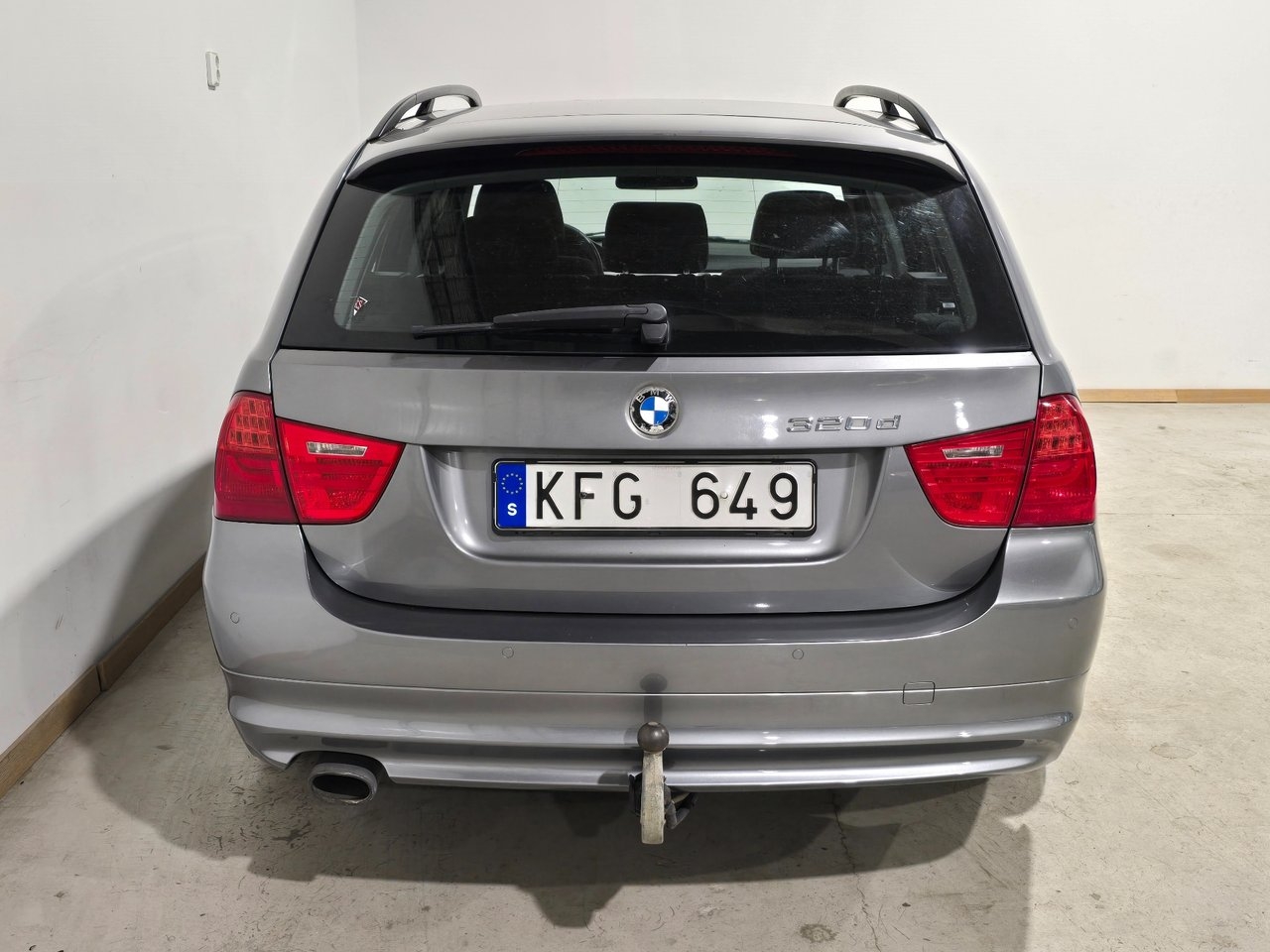 BMW 320 d xDrive Touring Comfort 2010, bild 6/10