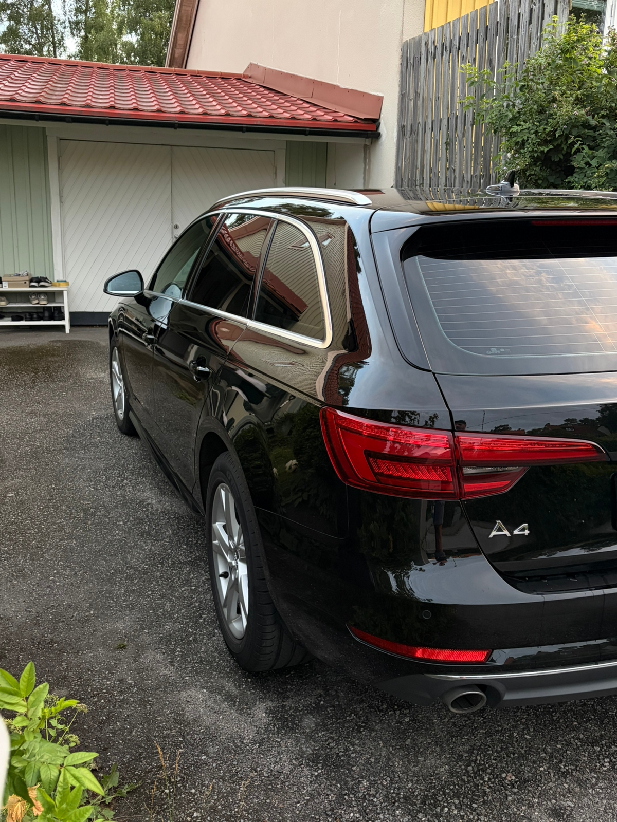 Audi A4 Avant 2.0 TDI S Tronic 2017, bild 4/10