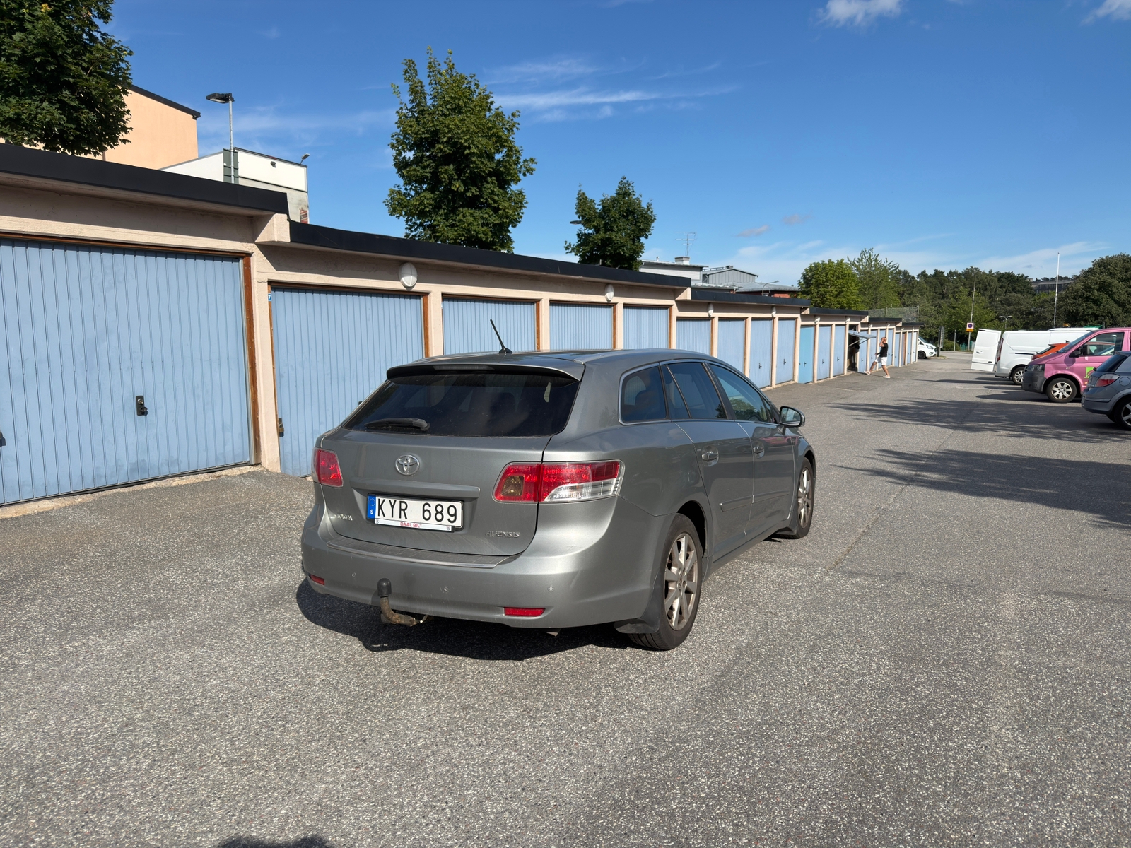 Toyota Avensis Kombi 2.2 D-4D Manuell 2010, bild 5/10