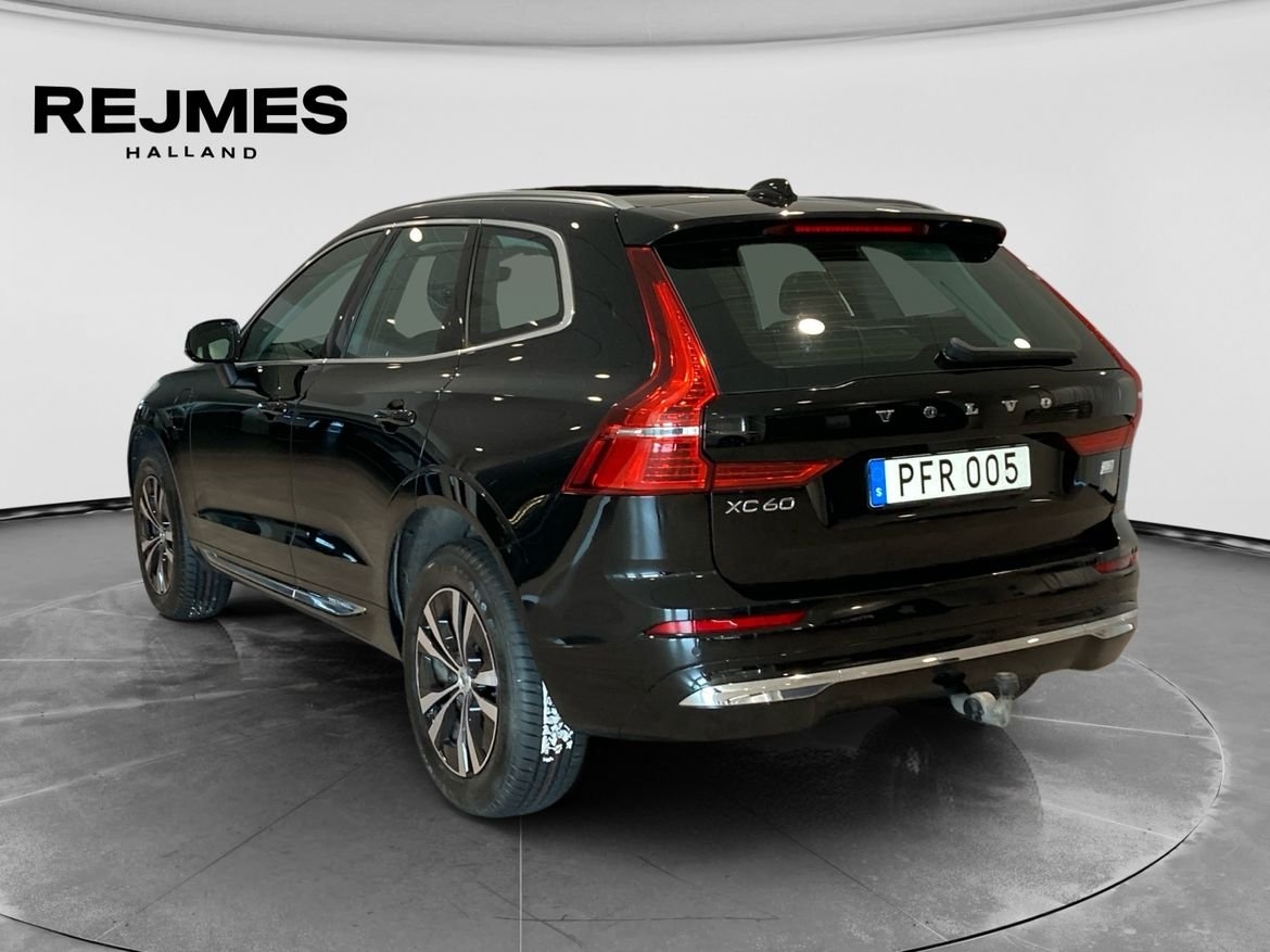Volvo XC60 Recharge T6 Core Edition 2023, bild 2/10