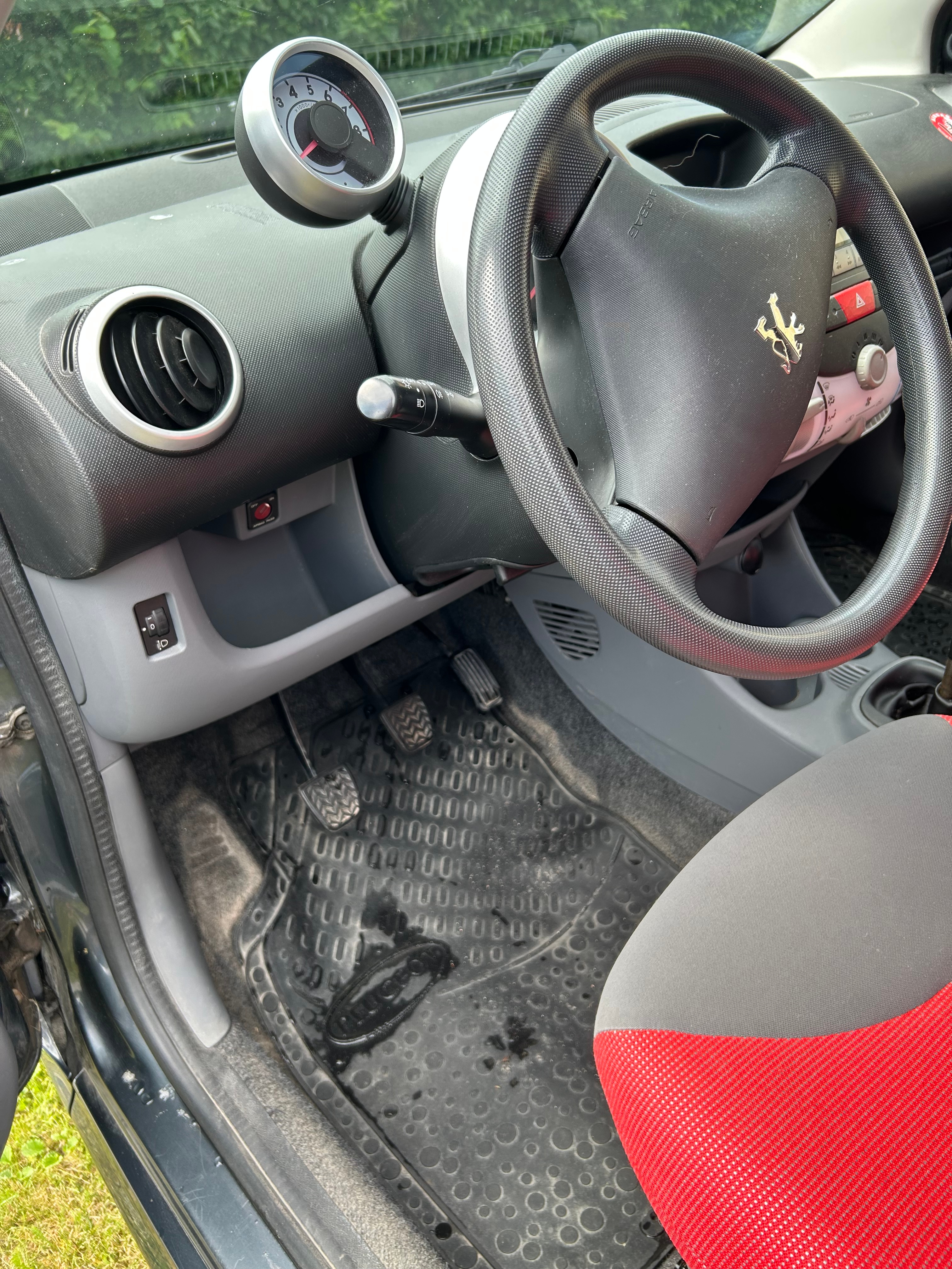 Peugeot 107 5-dörrar 1.0 Manuell 2007, bild 7/12