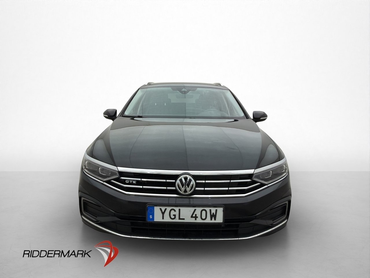 Volkswagen Passat GTE 218hk Cockpit 2020, bild 2/38