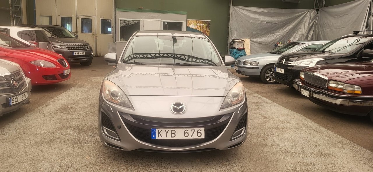 Mazda 3