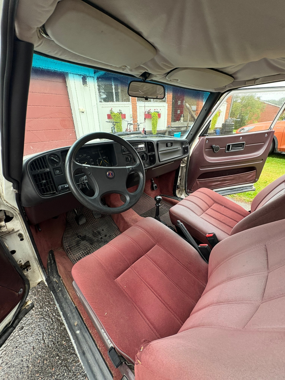 Saab 900 3-dörrar 2.0 Manuell 1986, bild 5/6