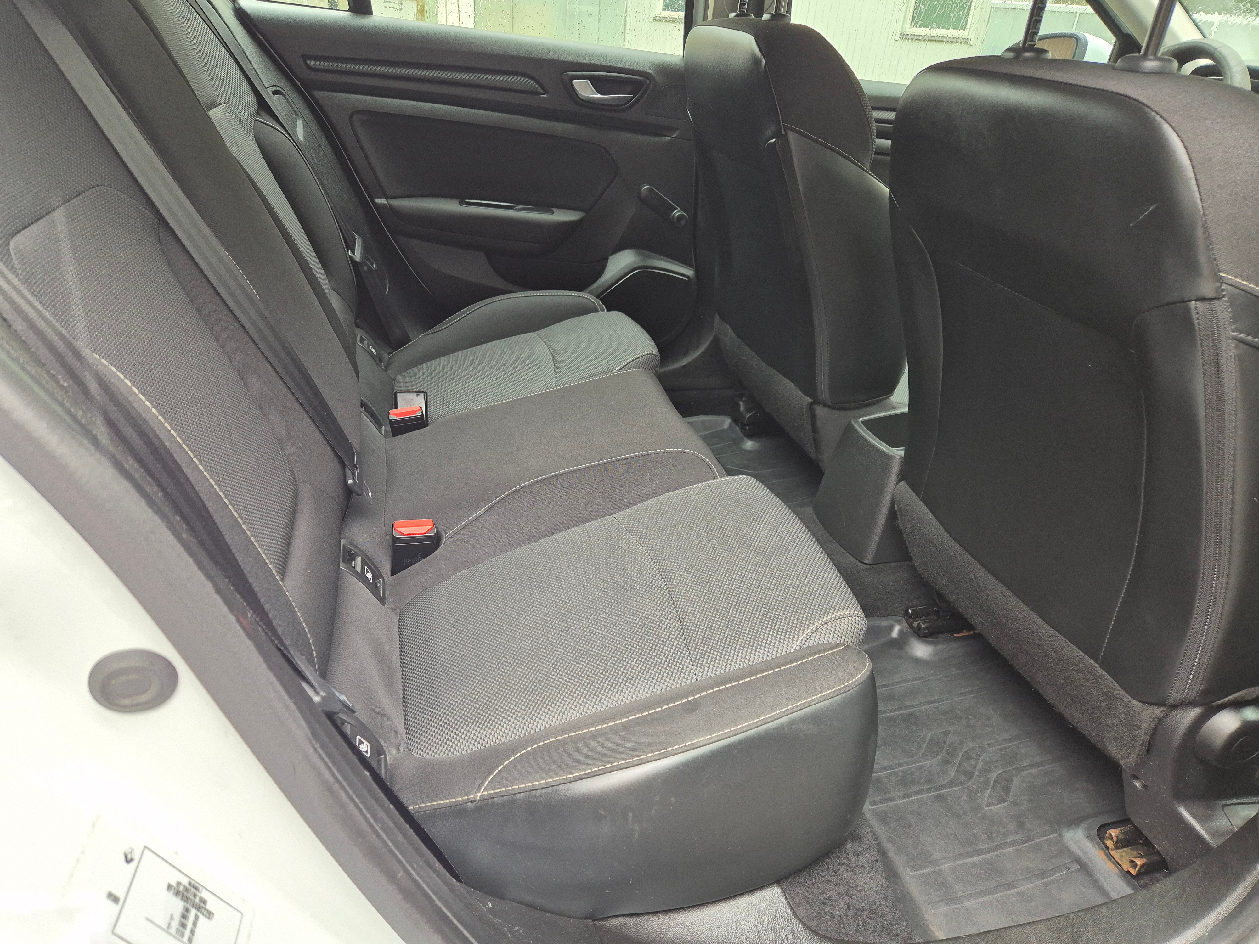 Renault Megane 2020, bild 7/10