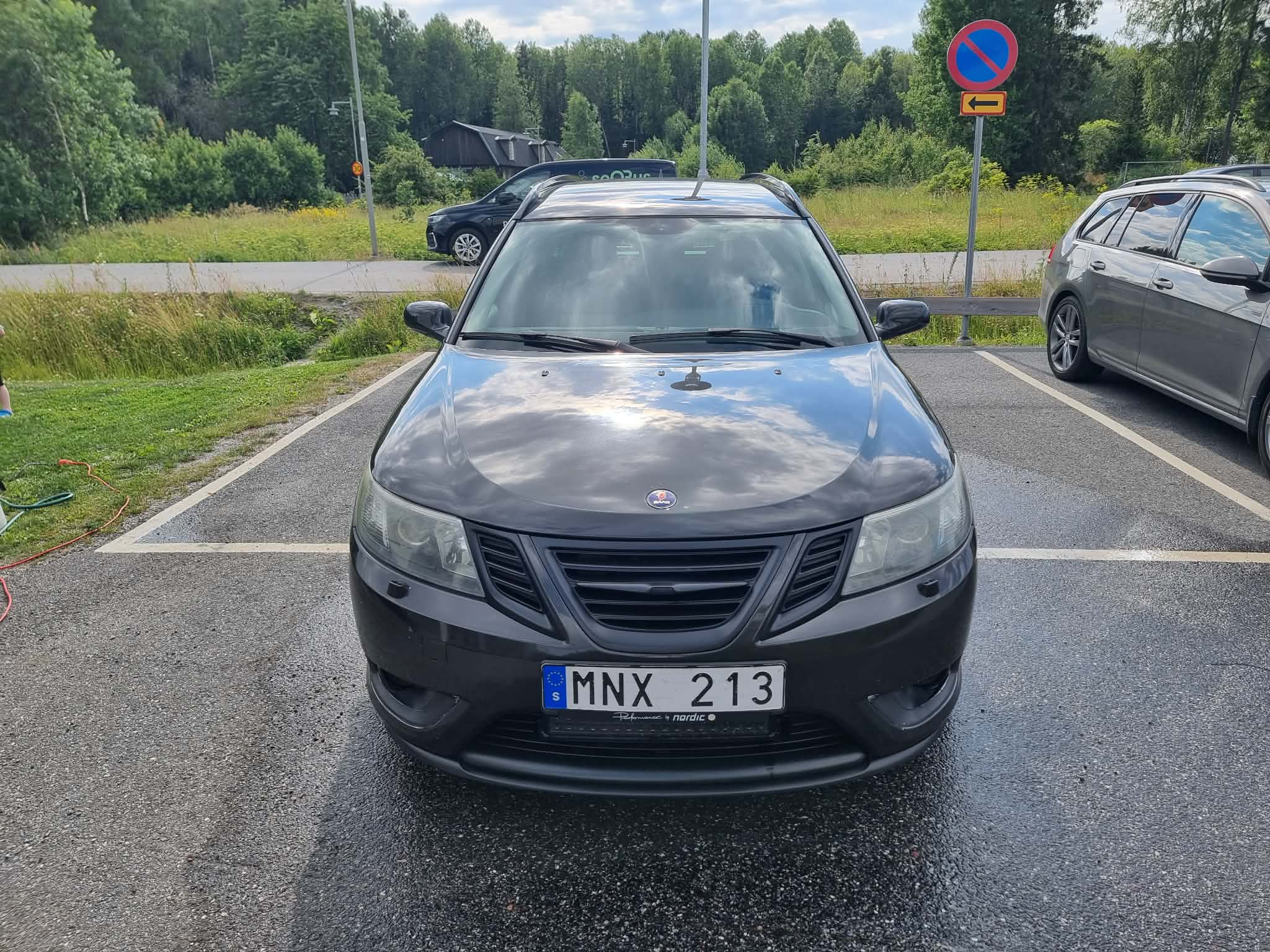 Saab 9-3 SportCombi 2.0 T XWD Automatisk 2009, kuva 2/5