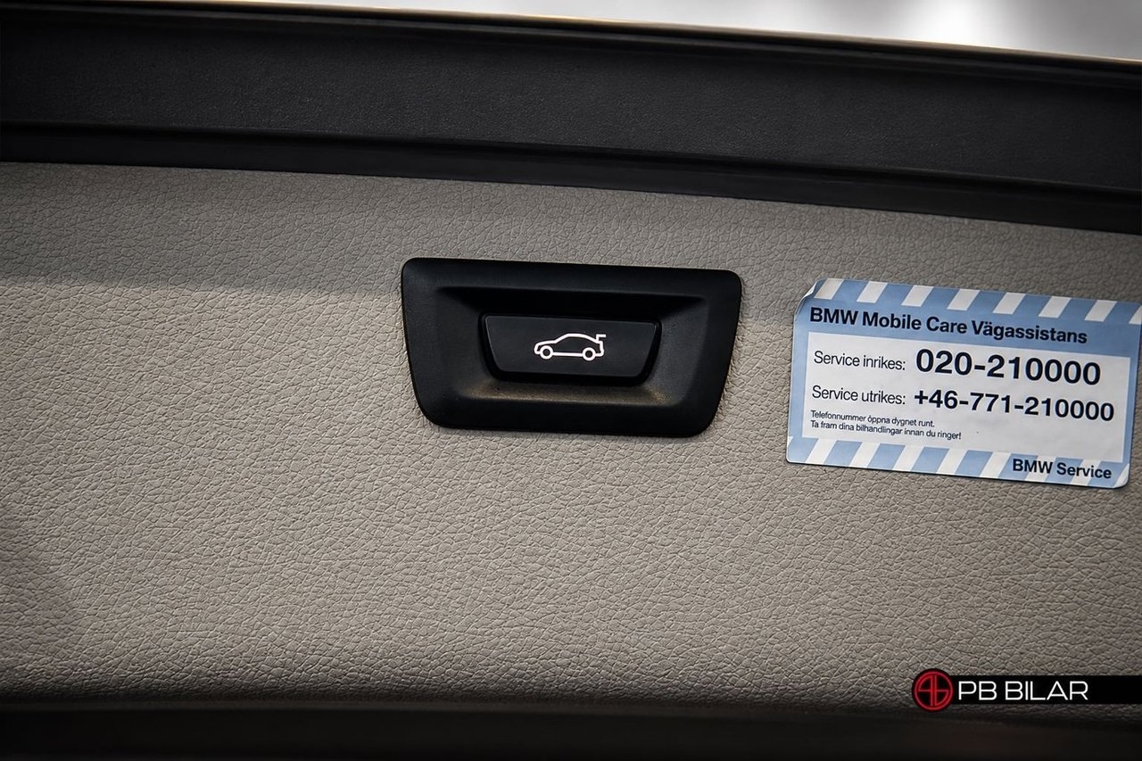 BMW 320 2016, photo 7/24