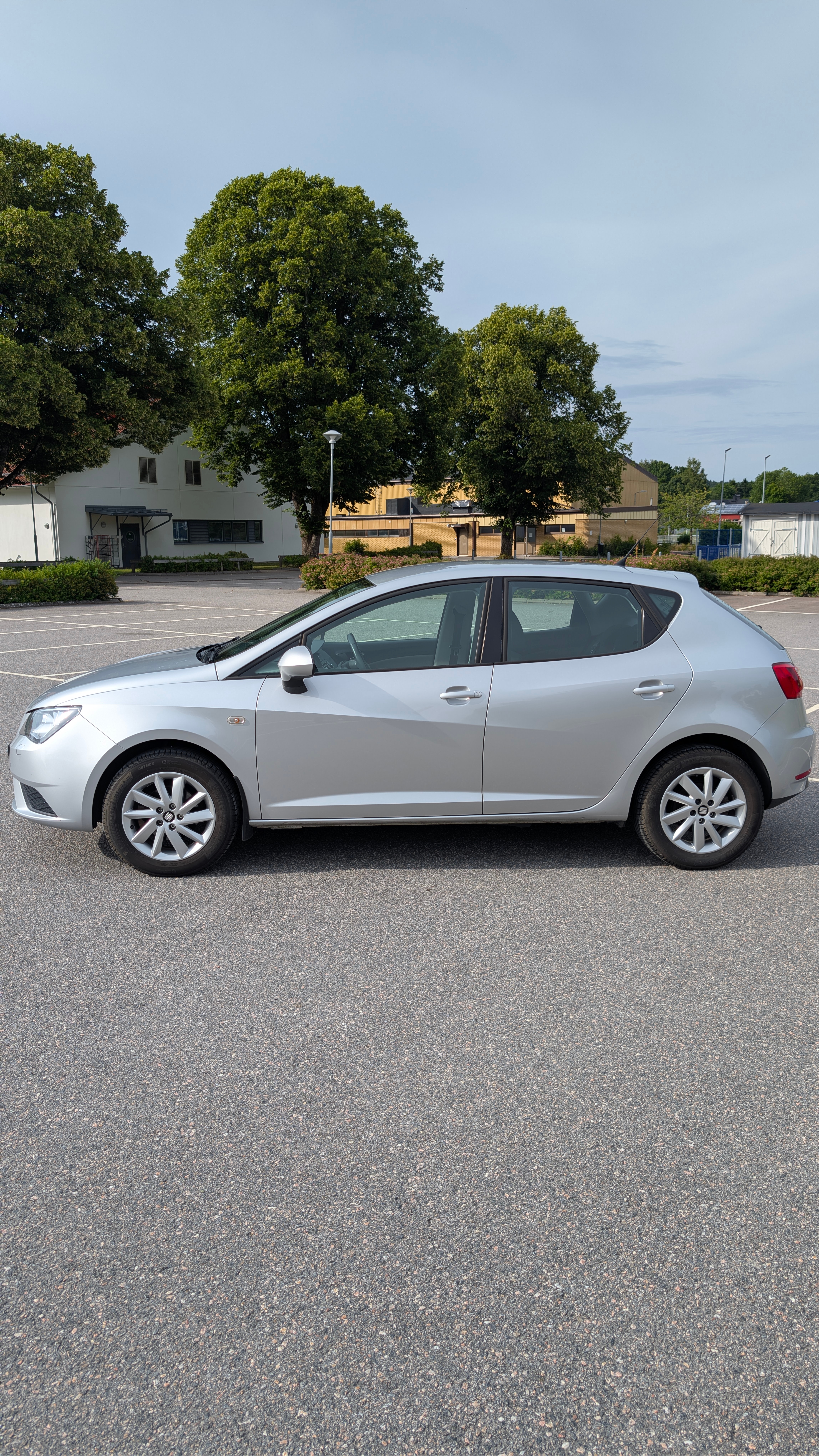 Seat Ibiza 1.2 TSI Manuell 2015, bild 6/14