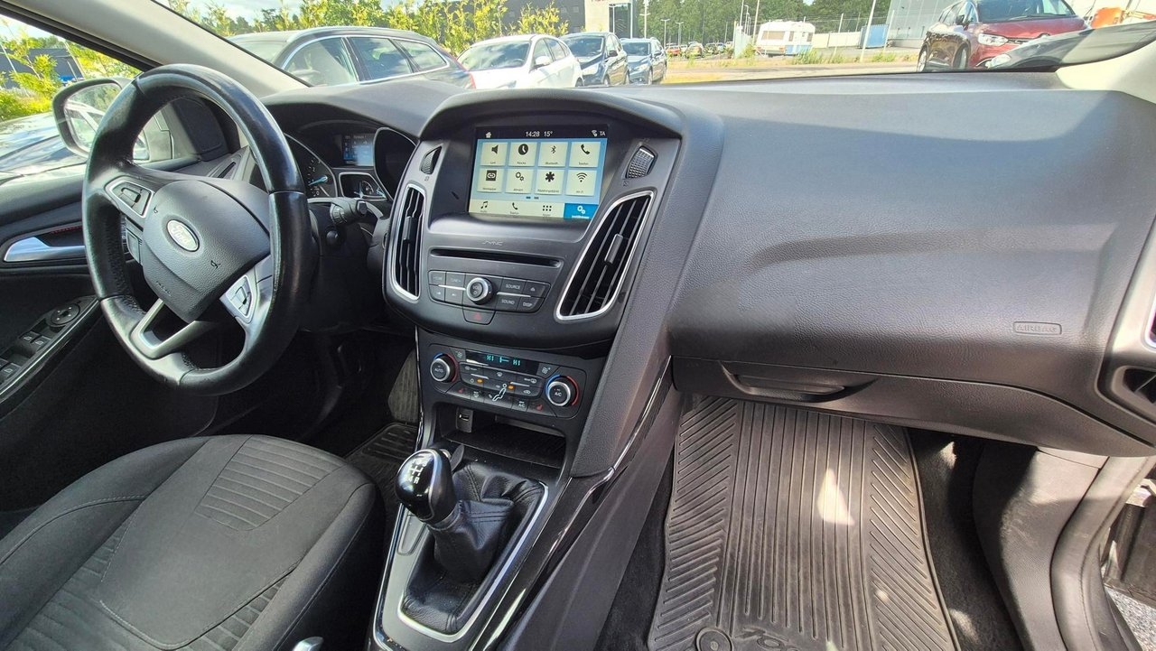 Ford Focus 2018, bild 6/7