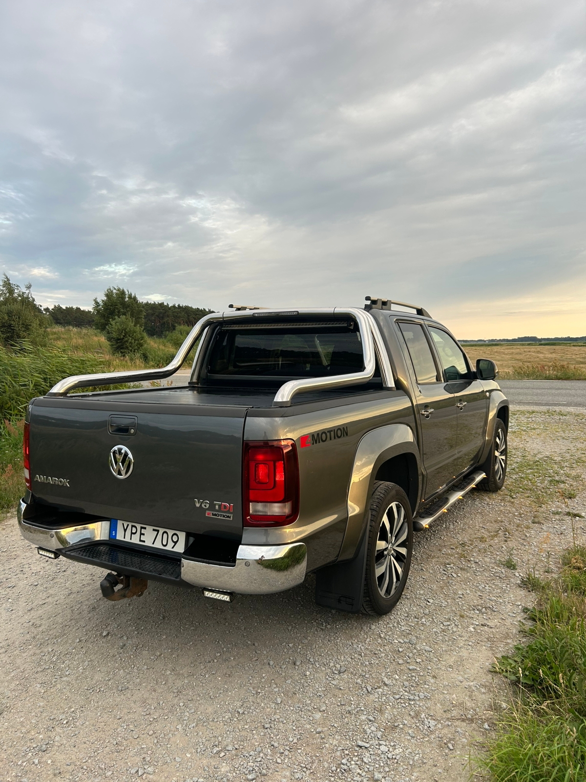 Volkswagen Amarok 2018, bild 2/4