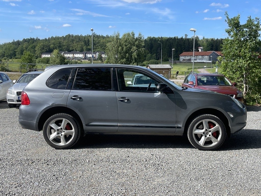 Porsche Cayenne 2004, kuva 5/10