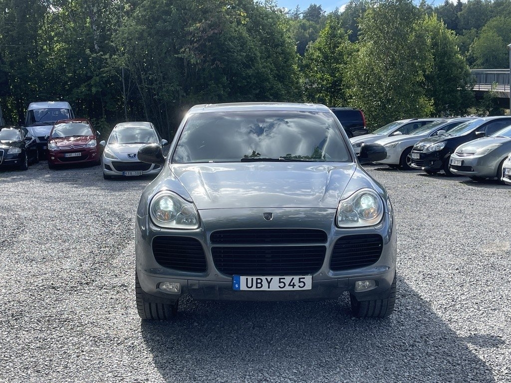 Porsche Cayenne 2004, kuva 7/10