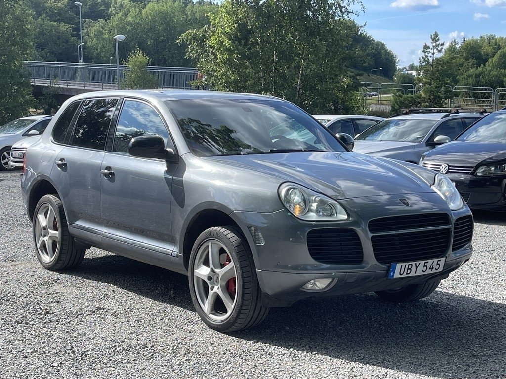 Porsche Cayenne 2004, kuva 2/10