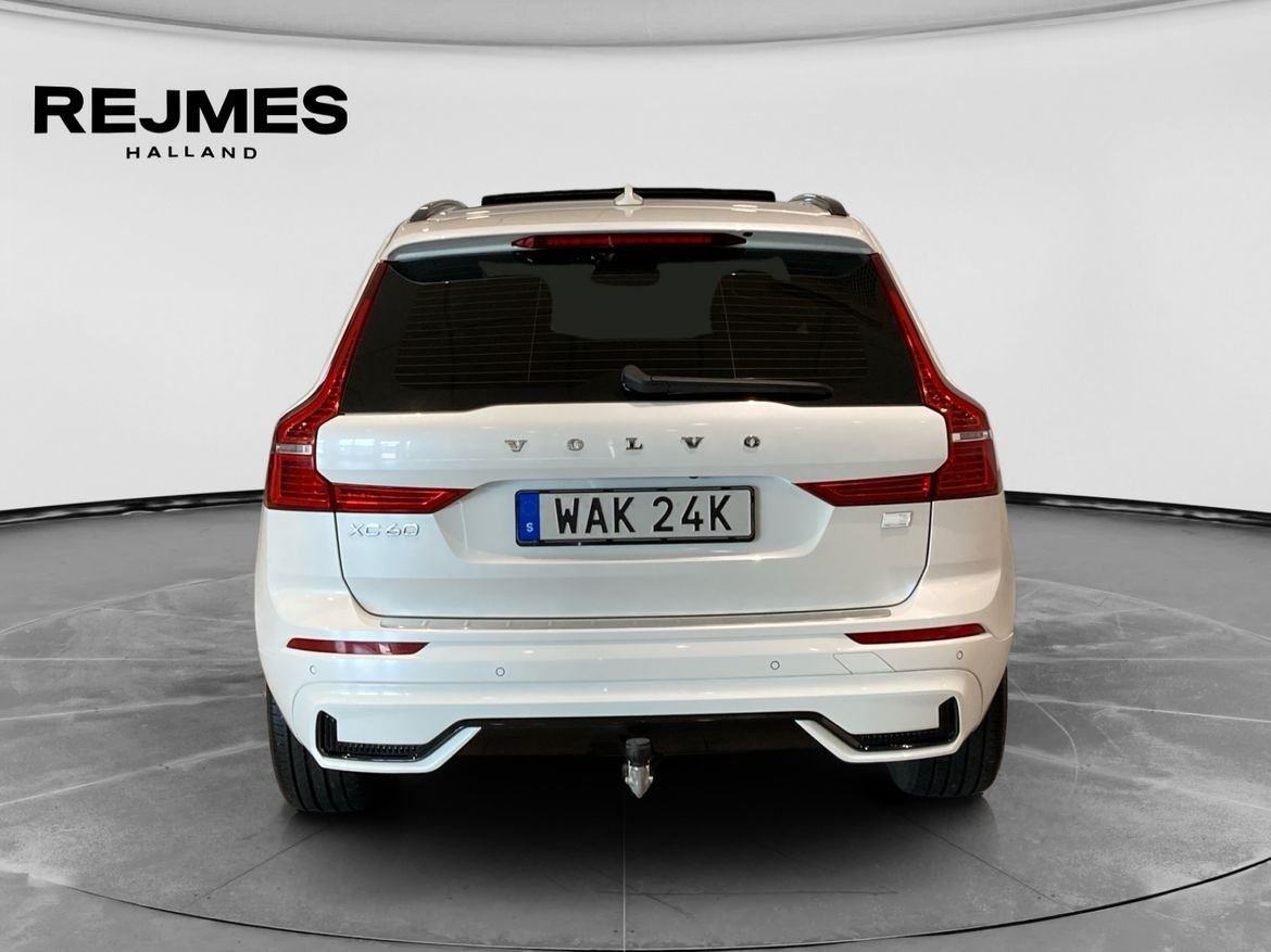 Volvo XC60 Recharge T6 Plus Dark 2023, bild 7/10