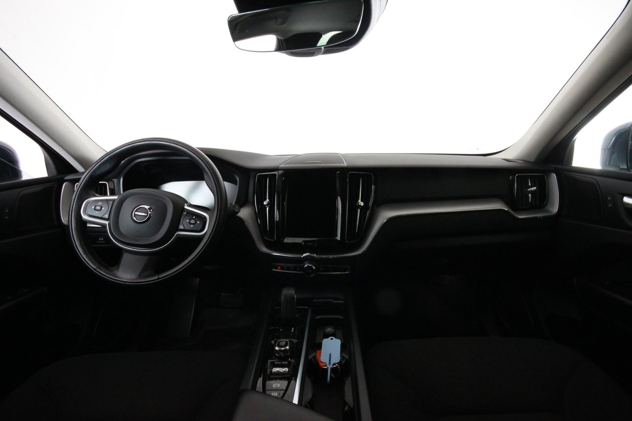 Volvo XC60 2021, kuva 5/5