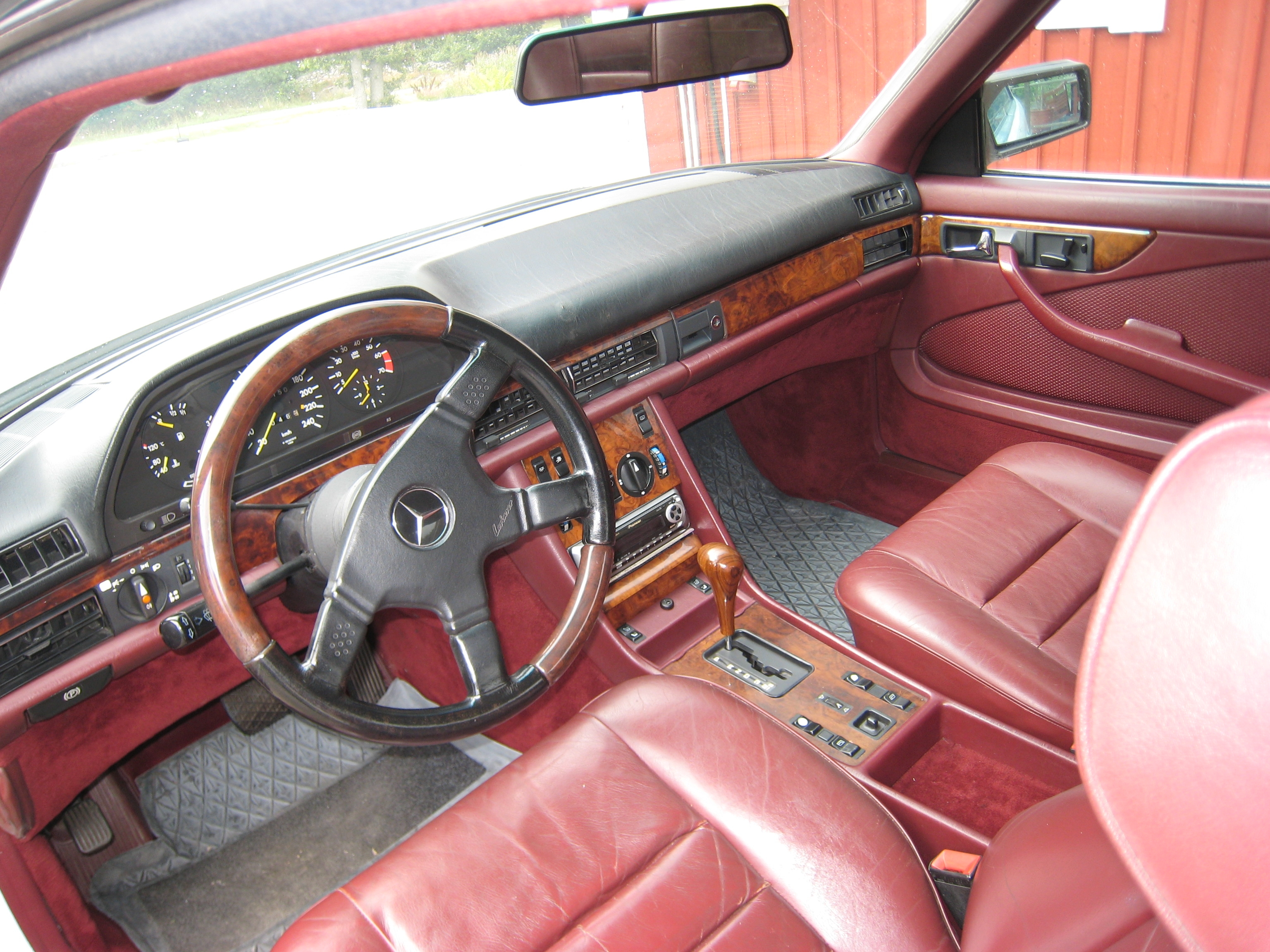 Mercedes-Benz 500