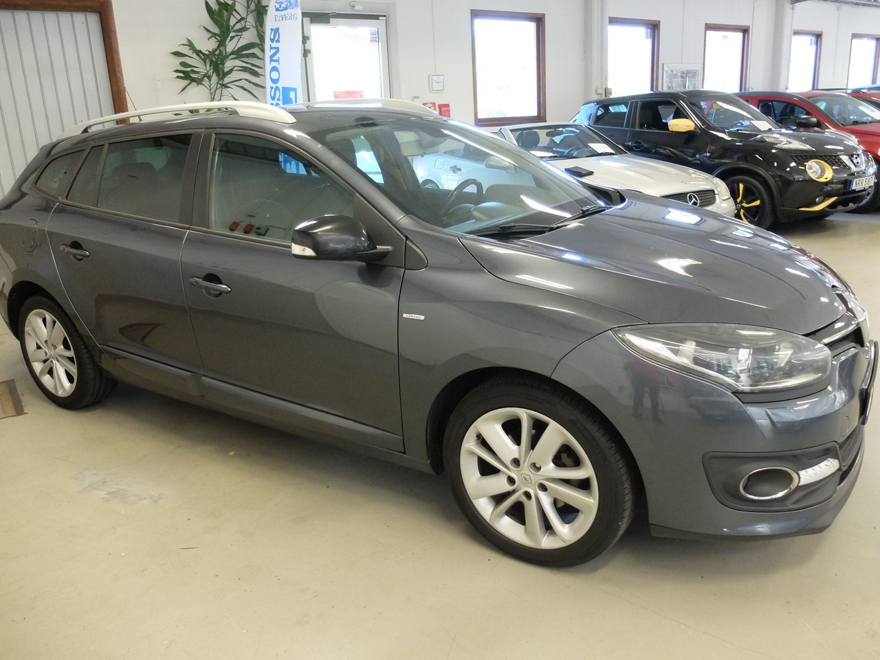 Renault Megane 2015, bild 3/10