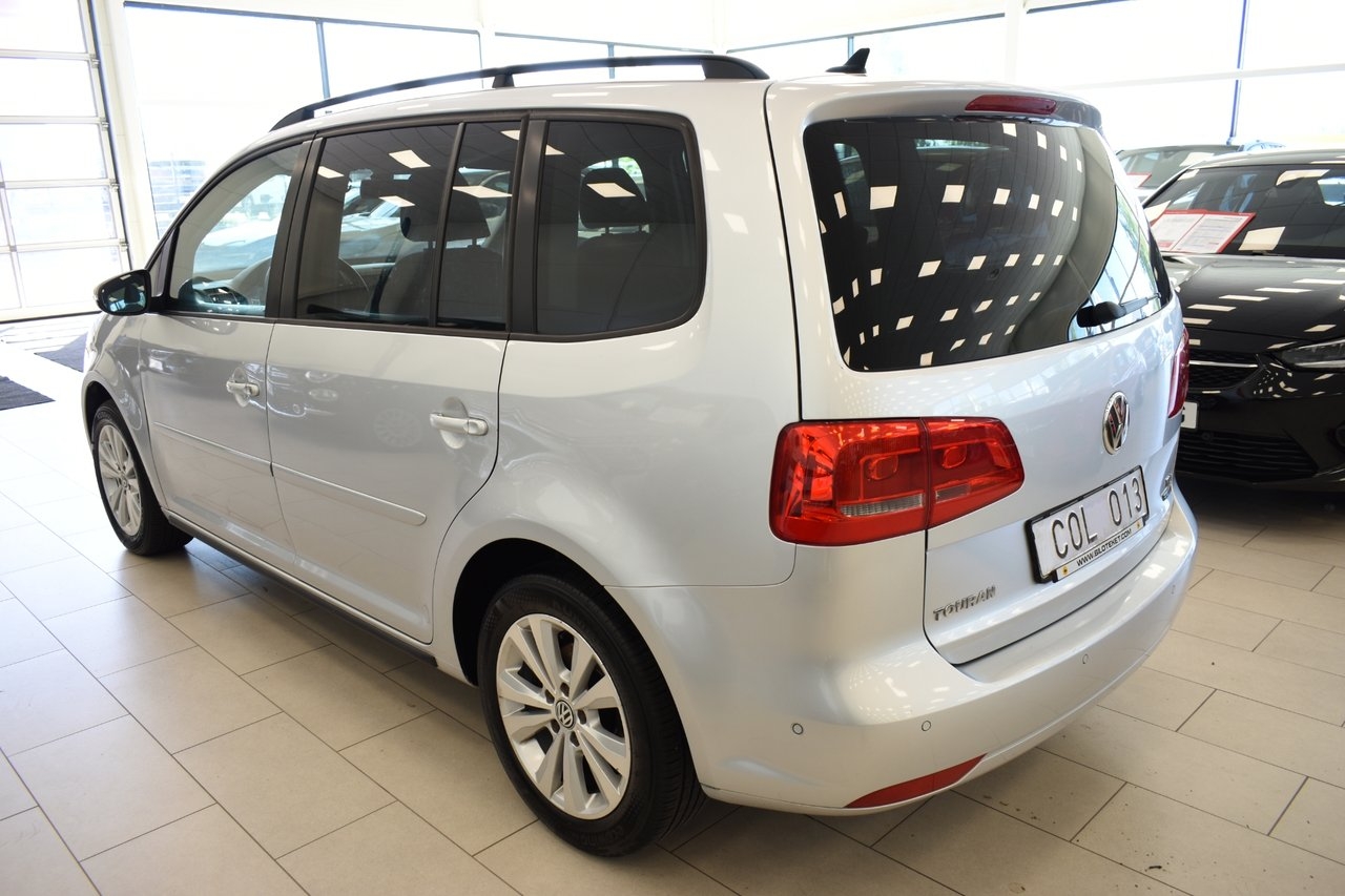 Volkswagen Touran 2012, bild 6/20