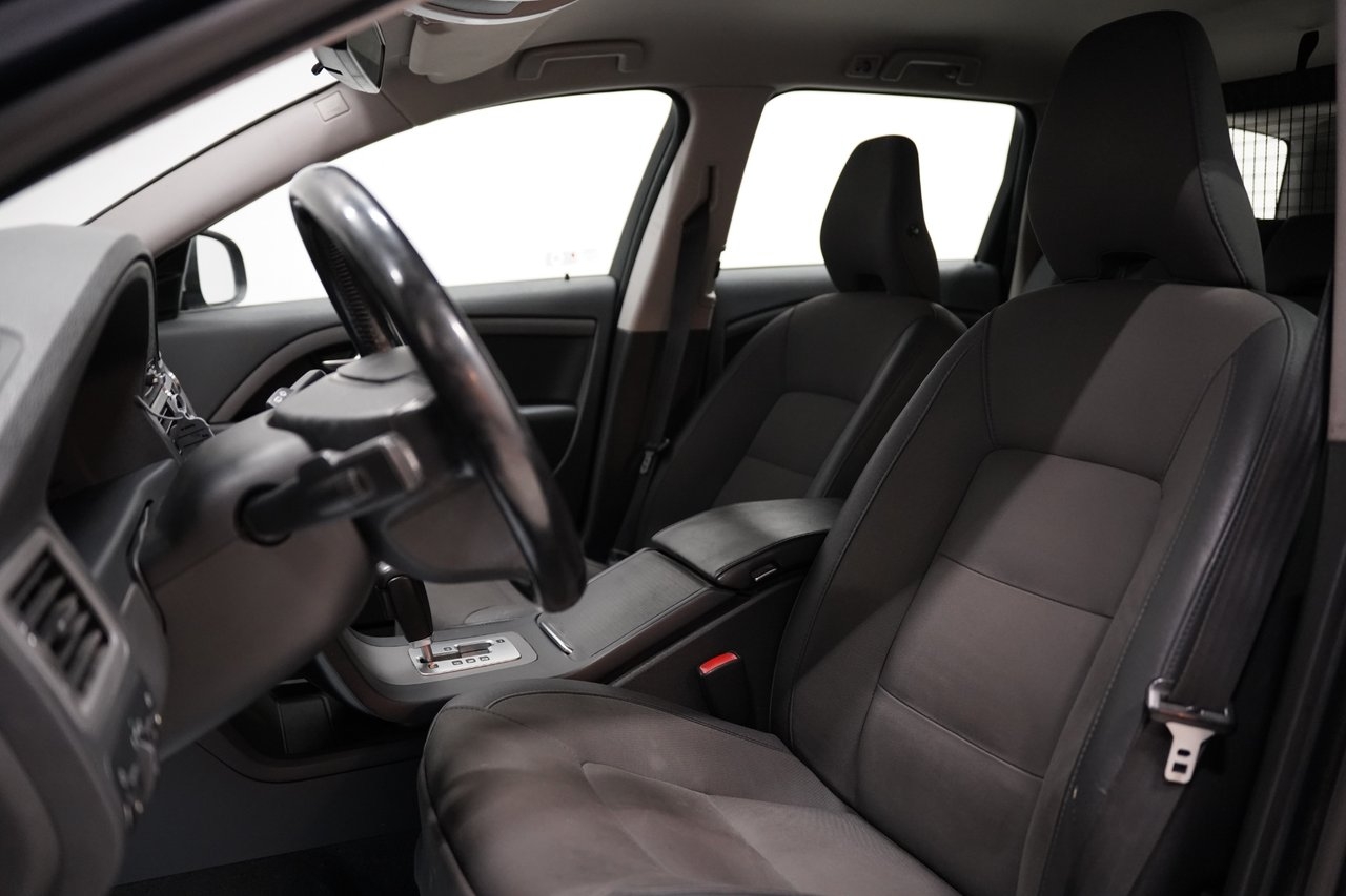 Volvo V70 2011, kuva 6/10