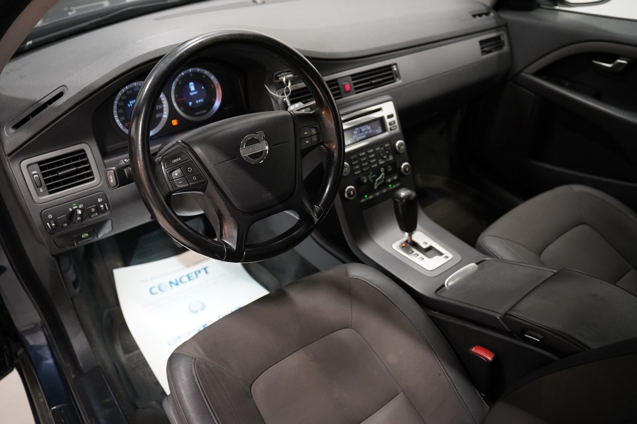 Volvo V70 2011, kuva 5/10