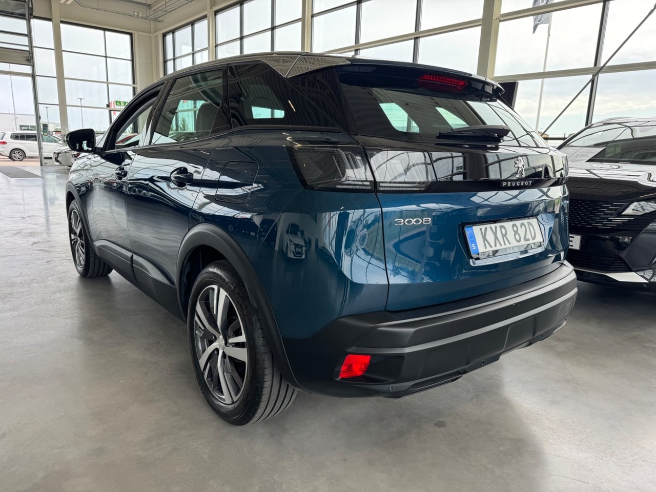 Peugeot 3008 ALLURE PLUG IN HYBRID 225 2022, bild 2/10
