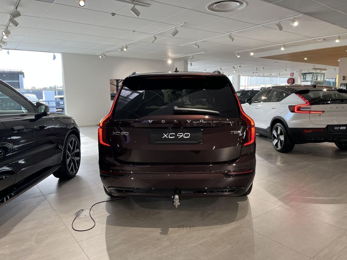 Volvo XC90 T8 Ultra Dark 2026, kuva 3/19