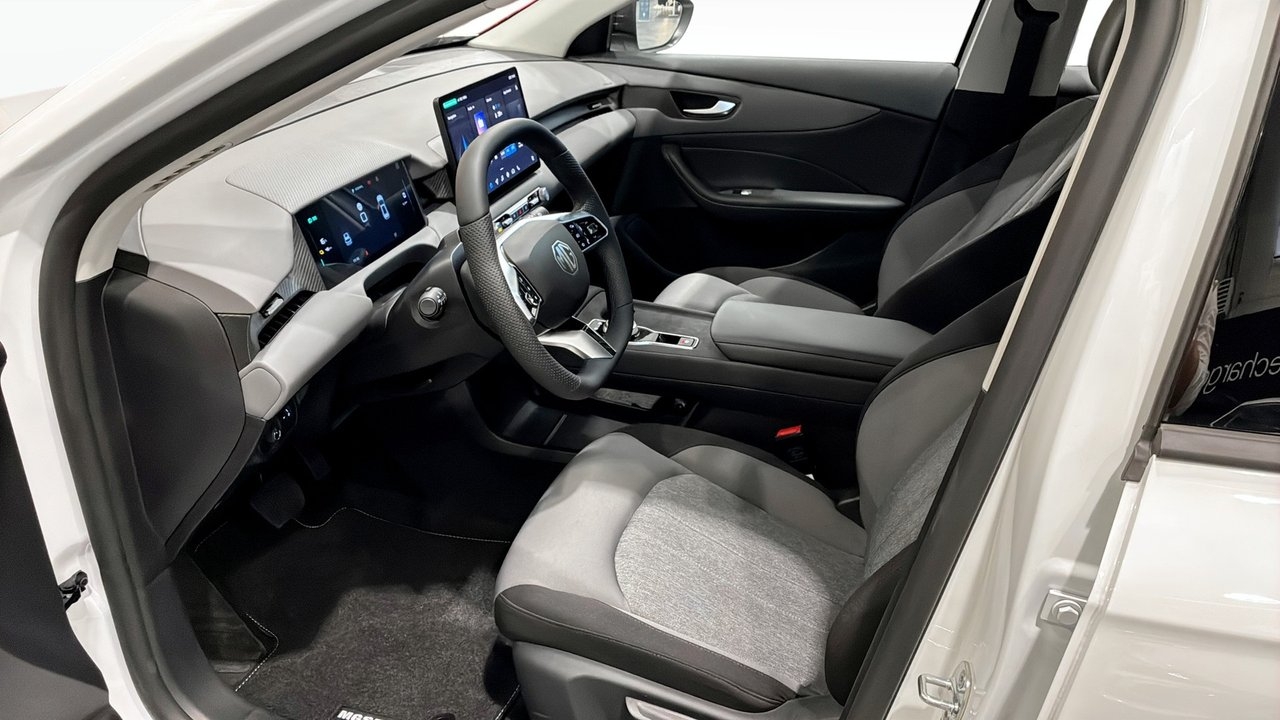 MG S5 Standard Range Comfort 49kWh 170hk 2025, kuva 3/10
