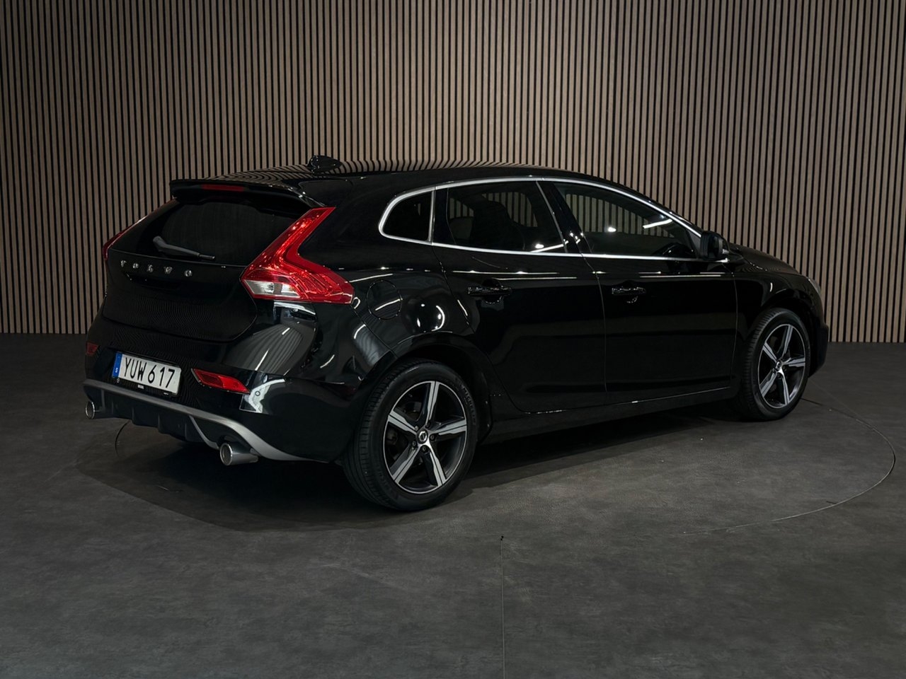 Volvo V40 2018, bild 4/17