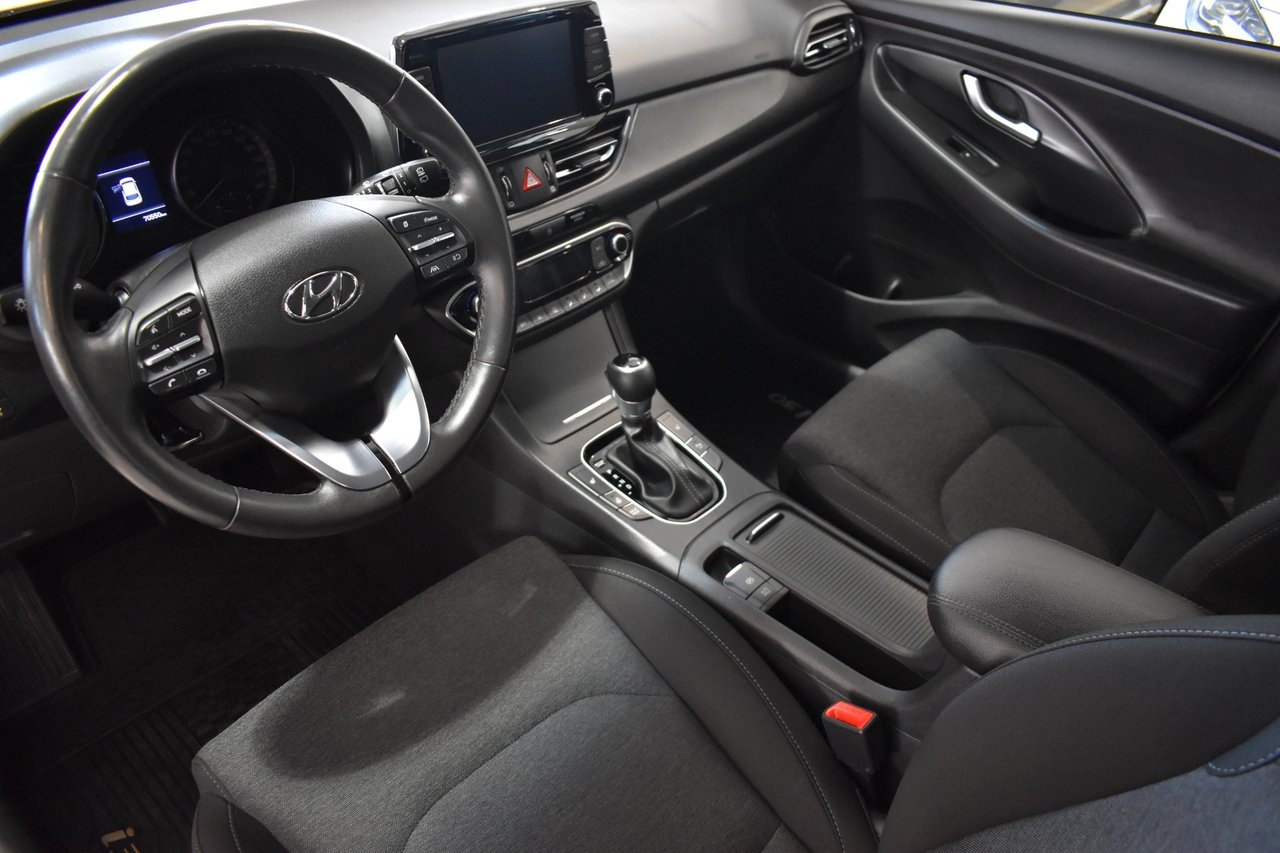 Hyundai i30 2023, bild 7/21
