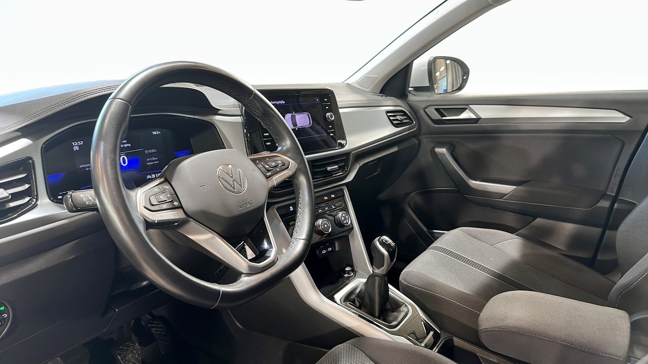 Volkswagen T-Roc 2023, bild 7/20