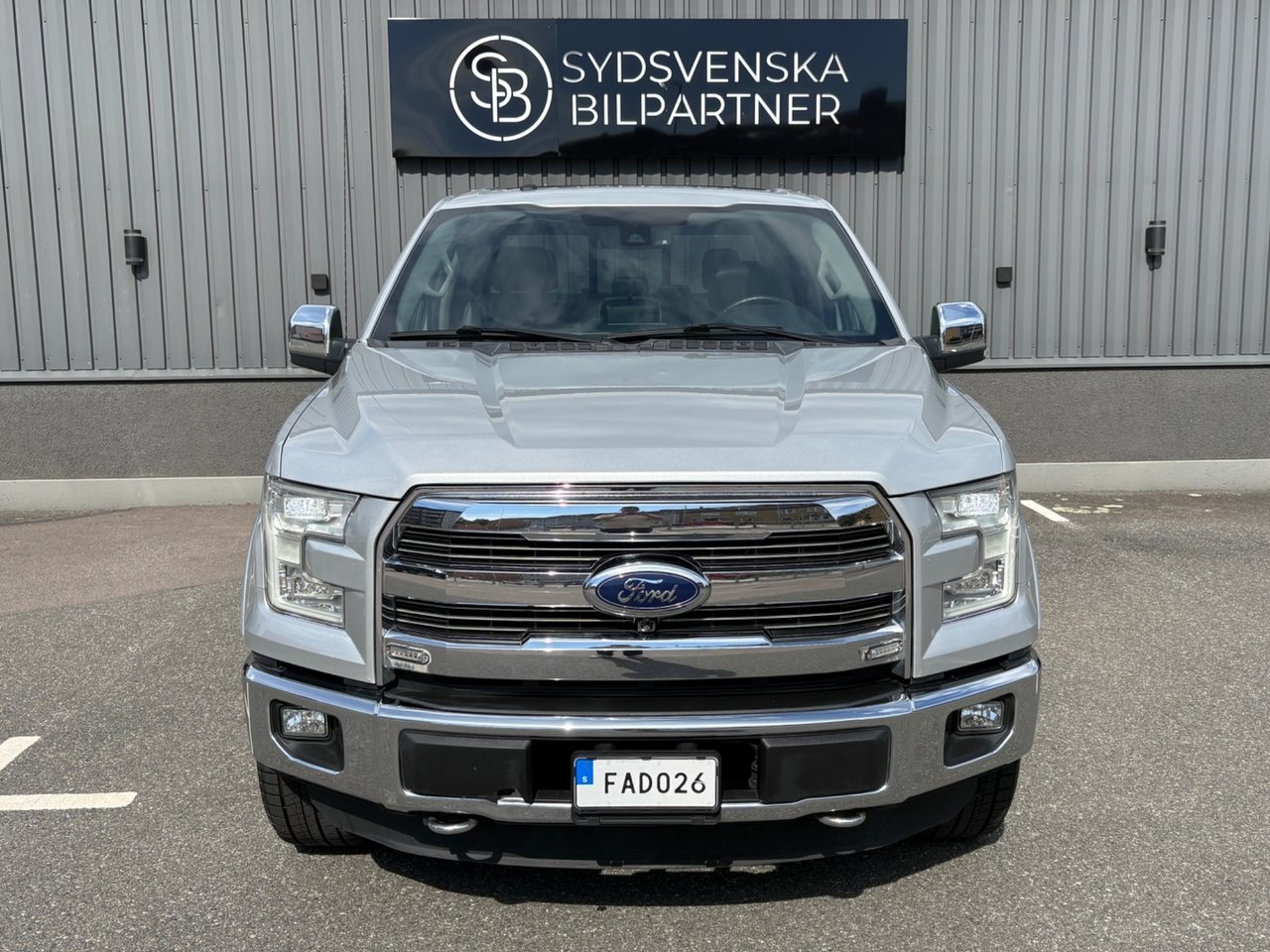 Ford F-150 SuperCrew 2016, bild 2/10