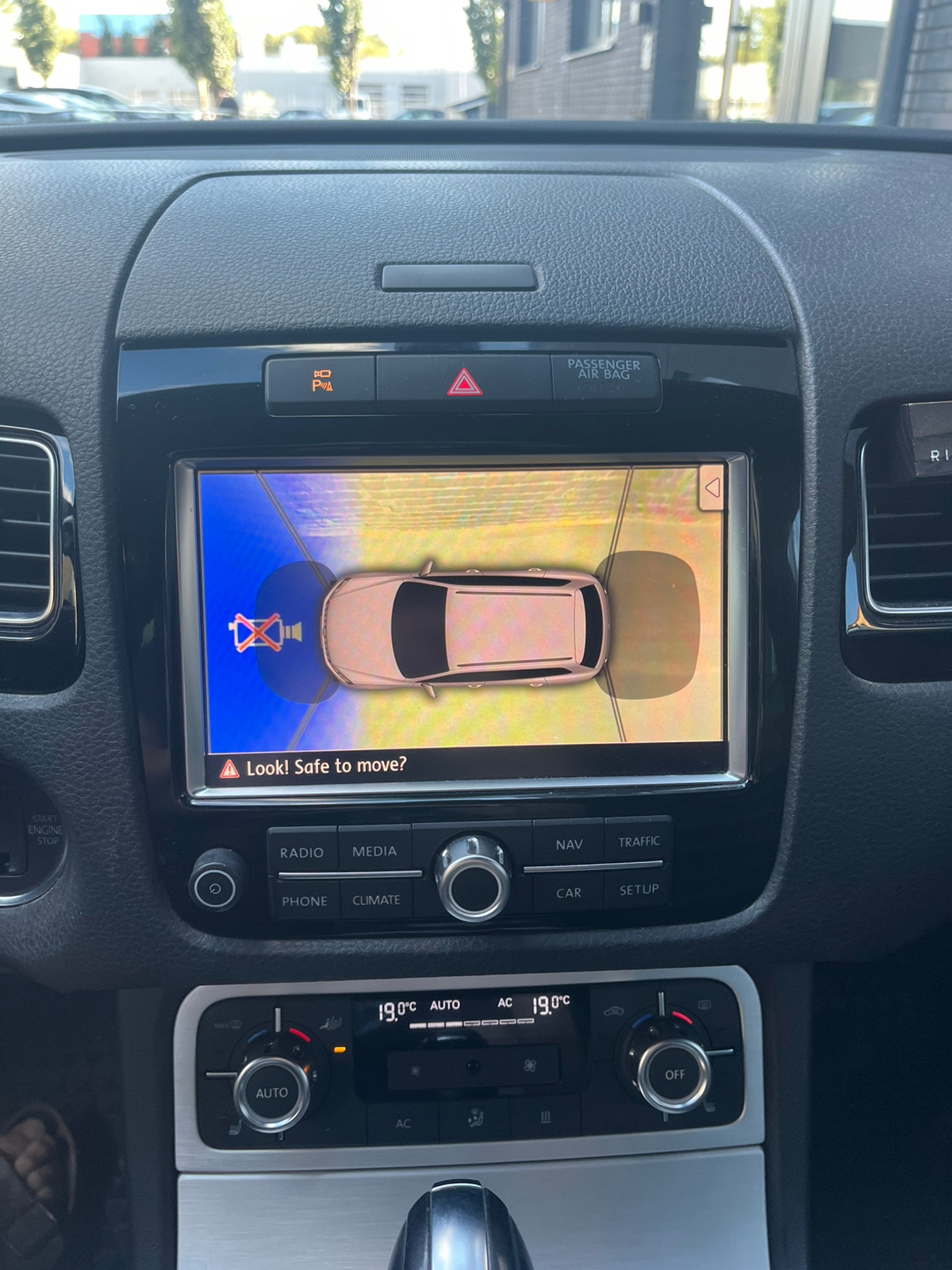 Volkswagen Touareg 2011, bild 8/8