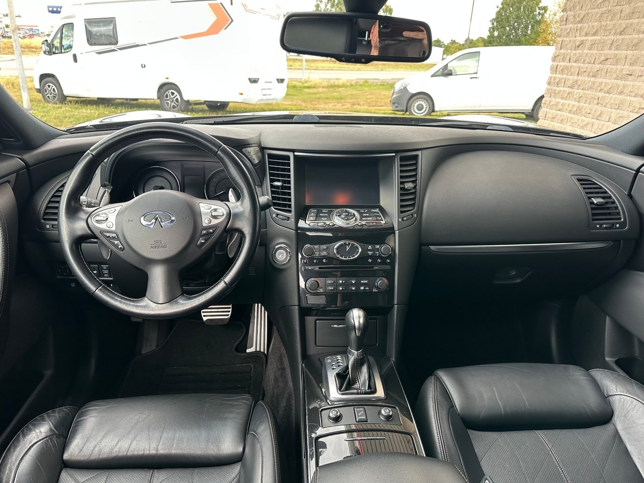 Infiniti QX70 2014, kuva 5/25