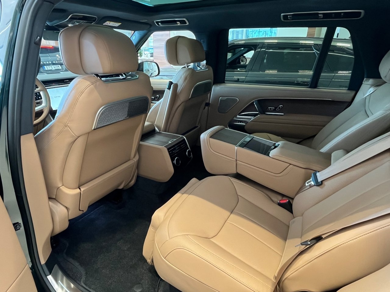 Land Rover Range Rover 2026, kuva 7/8