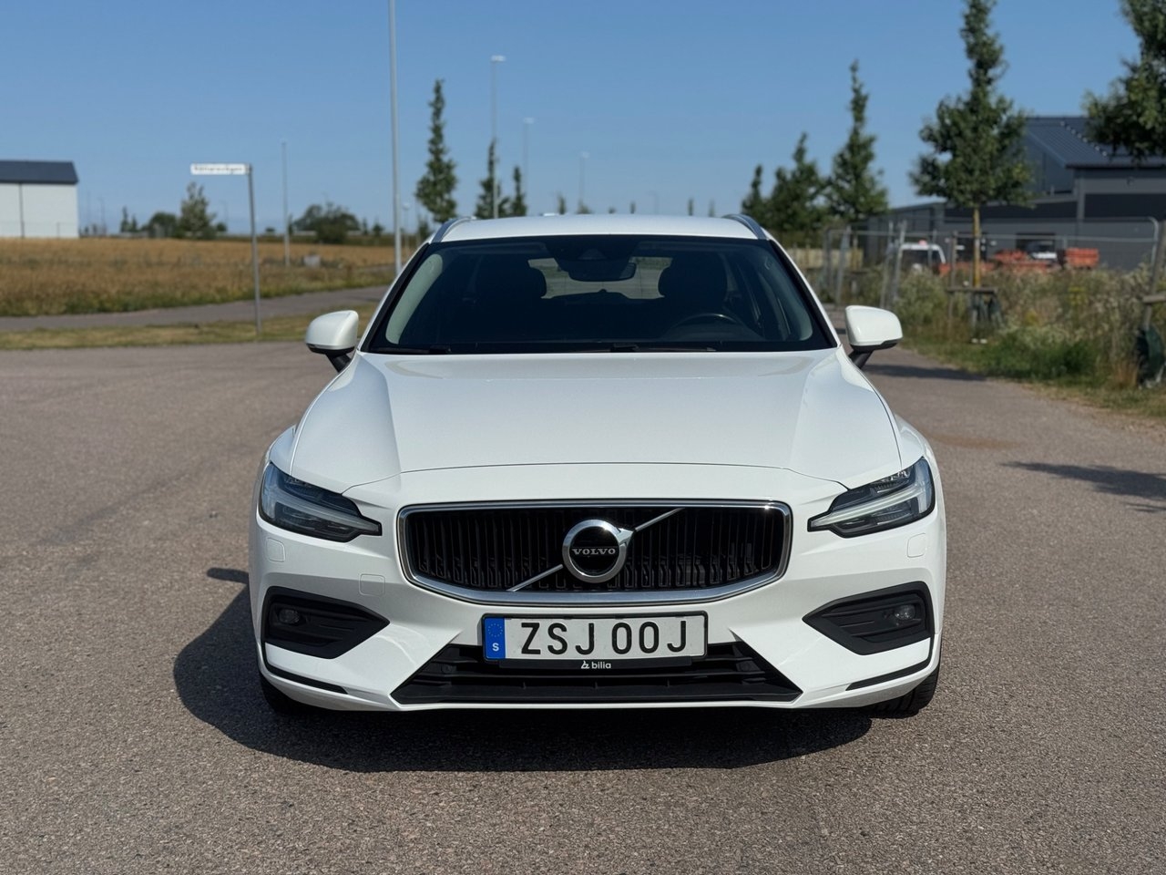 Volvo V60 2021, bild 2/10