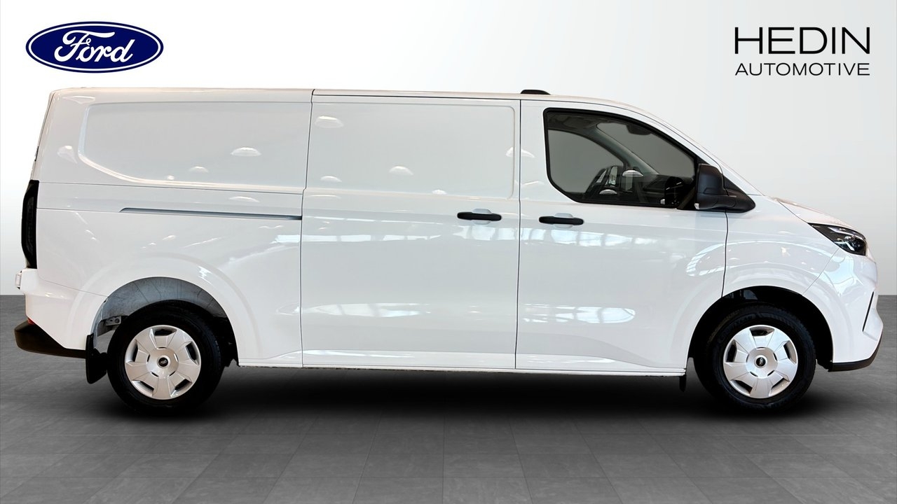Ford Transit Custom 2024, photo 6/10