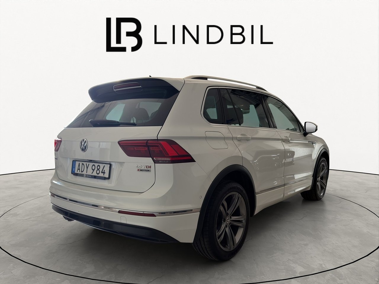 Volkswagen Tiguan 2018, bild 6/10