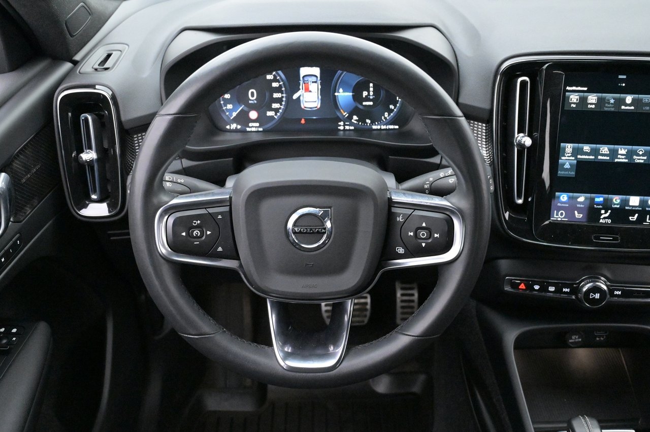 Volvo XC40 2022, kuva 7/10