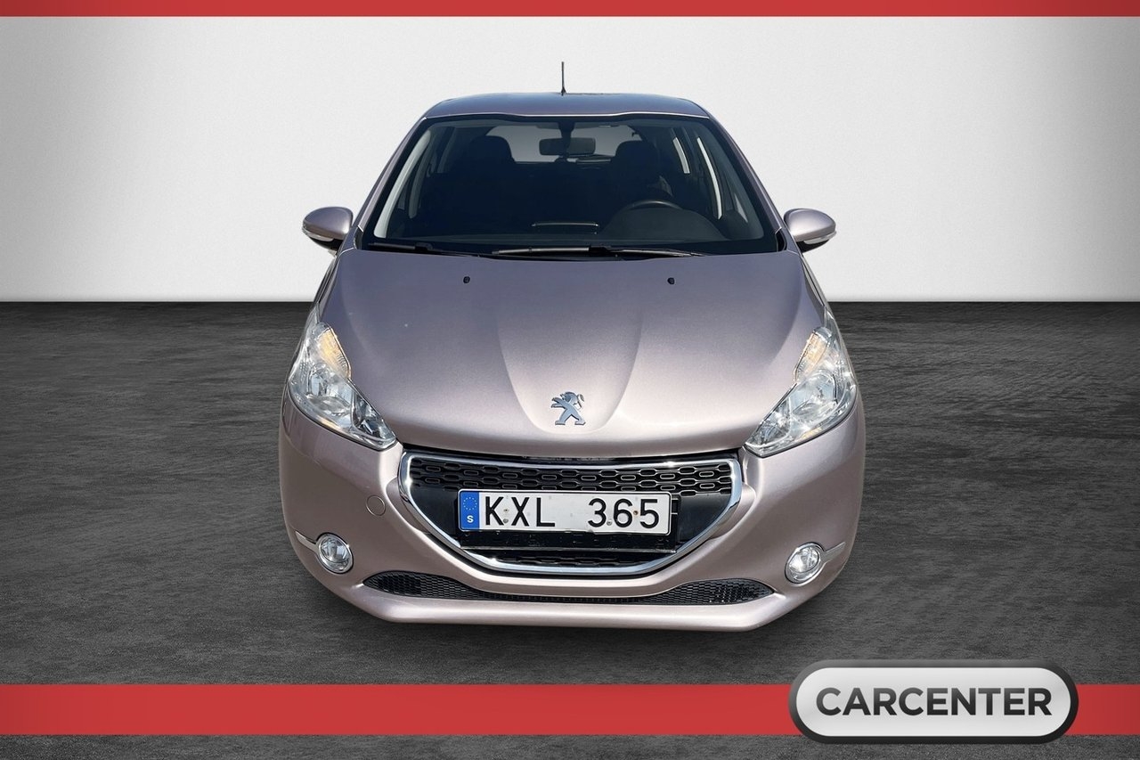 Peugeot 208 5-dörrar 1.2 VTi 2012, bild 2/10