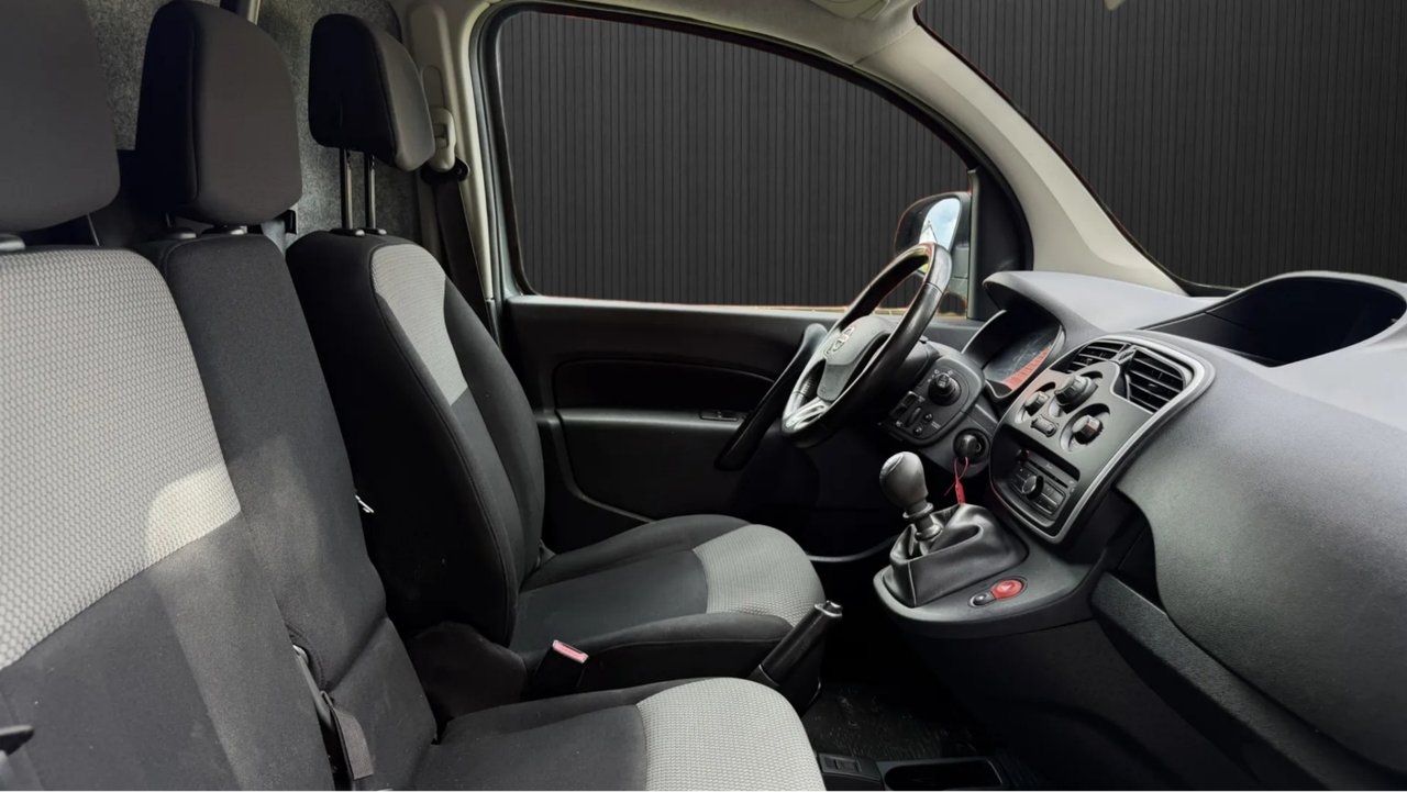 Nissan NV250 2020, bild 7/8