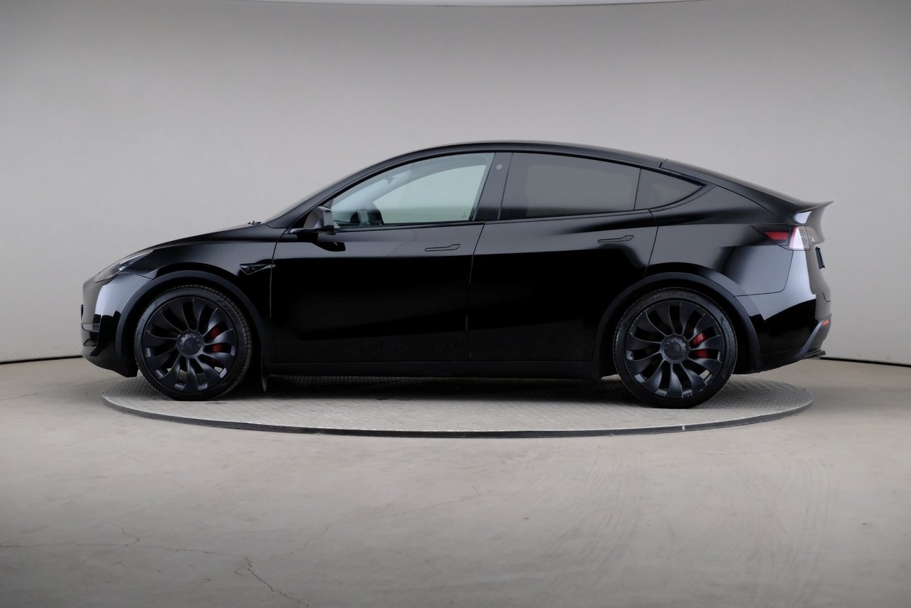 Tesla Model Y 2023, bild 4/26